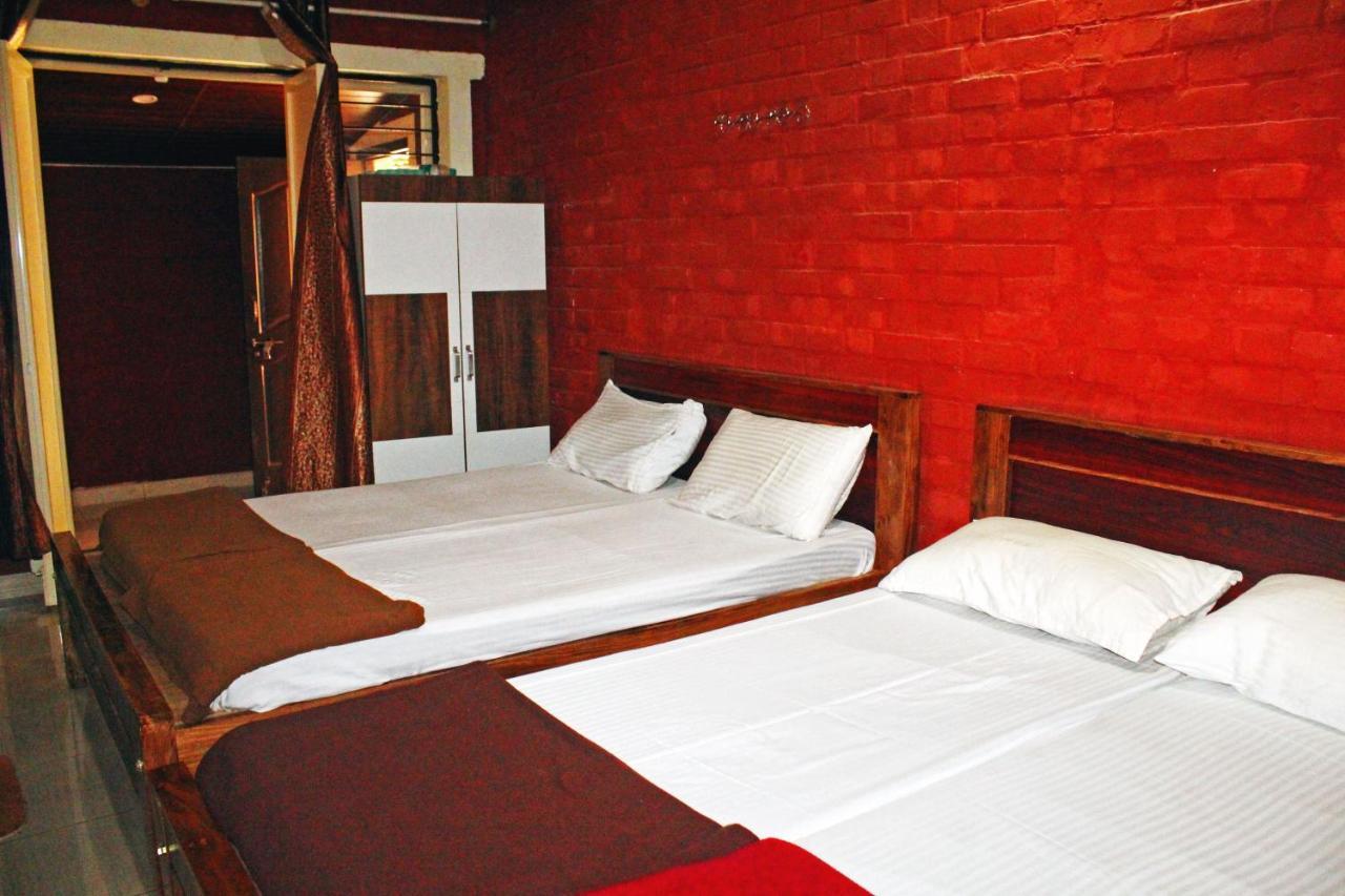Cs County Resort Szaklespur Kültér fotó